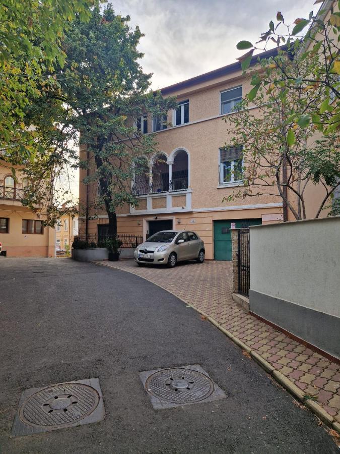 Ambient Cismigiu Appartement Boekarest Buitenkant foto